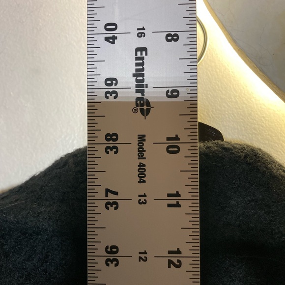 Black wool top coat Marc NY wool bucle style like new size small (2) - Picture 2 of 7